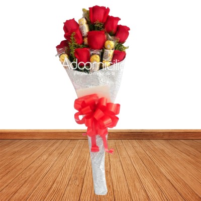 Arreglos de flores para amor y amistad a domicilio en Cali Bouquet x 12 rosas y chocolates